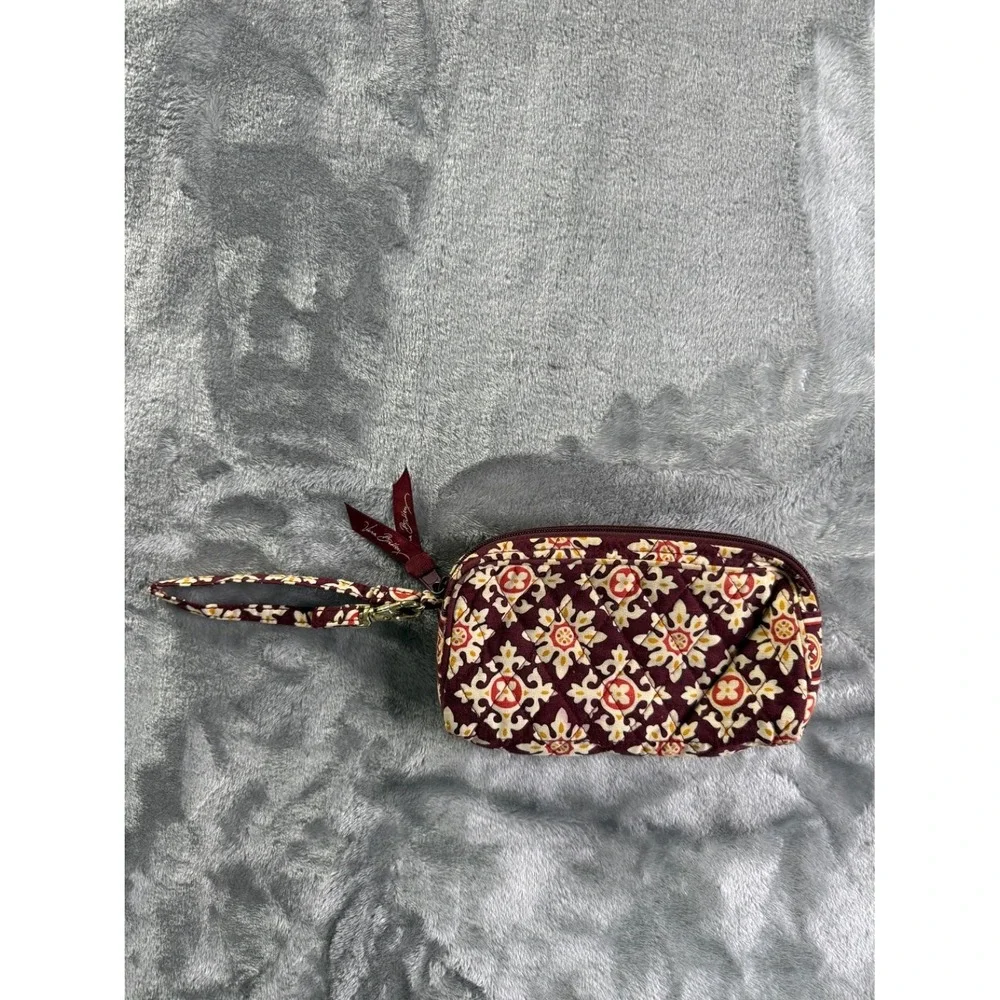 Vera Bradley All in One Wristlet Women's Small Burgundy Removable Wrist Strap